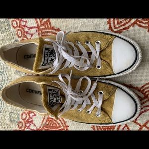 Converse size 9.5 gold glitter sneakers